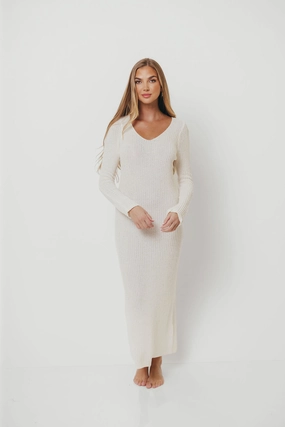 Joline Textured Rib Knit Sweater Maxi Dress in Off-White Elegant brunch outfit knee-length