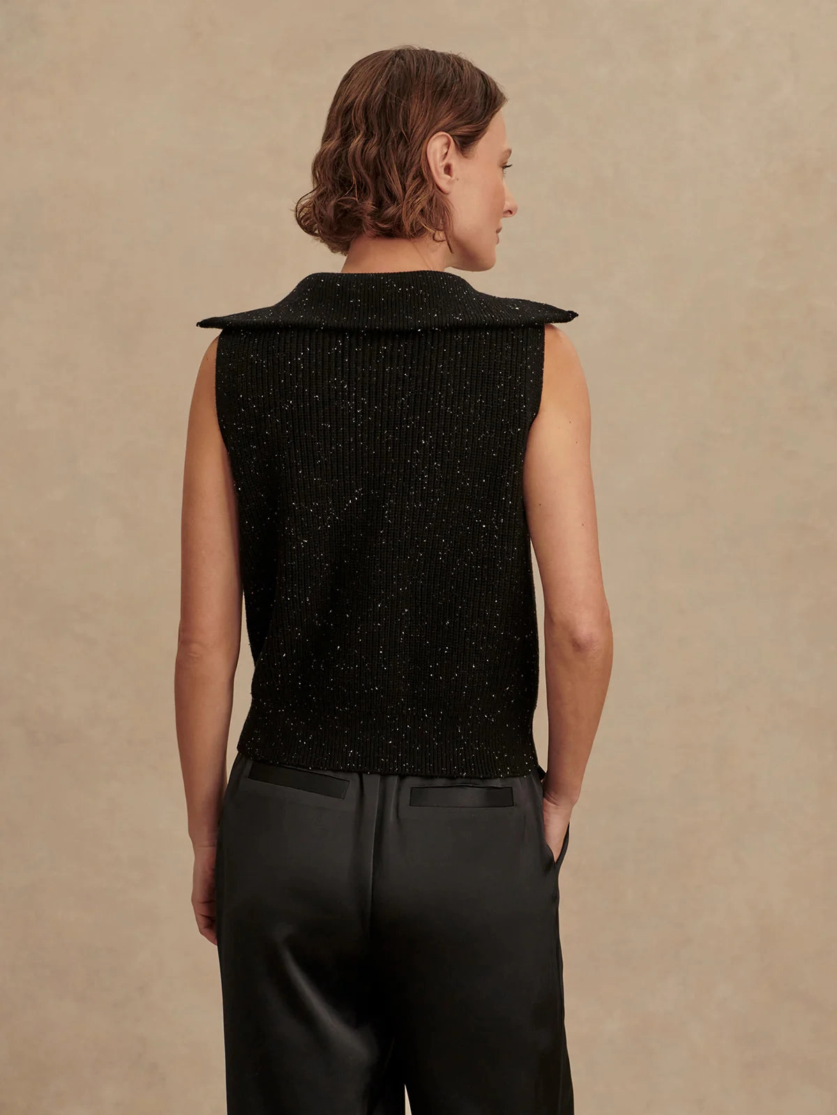 Varley Hally Half-Zip Rib Vest in Black Fleck Odor Control Technology