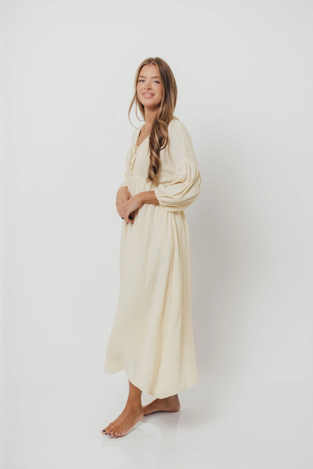 Trendy summer outfit Hunter 100% Cotton Gauze Midi Dress in Butter - Bump Friendly