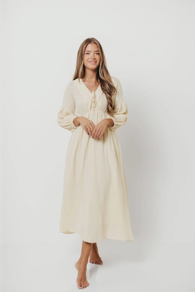 Anti-Static-Finish Easy Pairing Hunter 100% Cotton Gauze Midi Dress in Butter - Bump Friendly