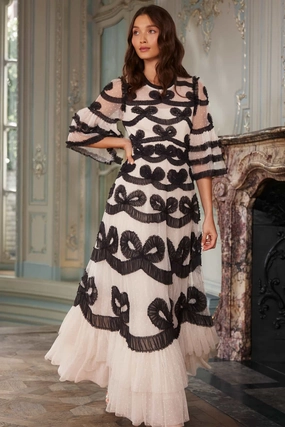 Artistic Edge Ingrid Gown