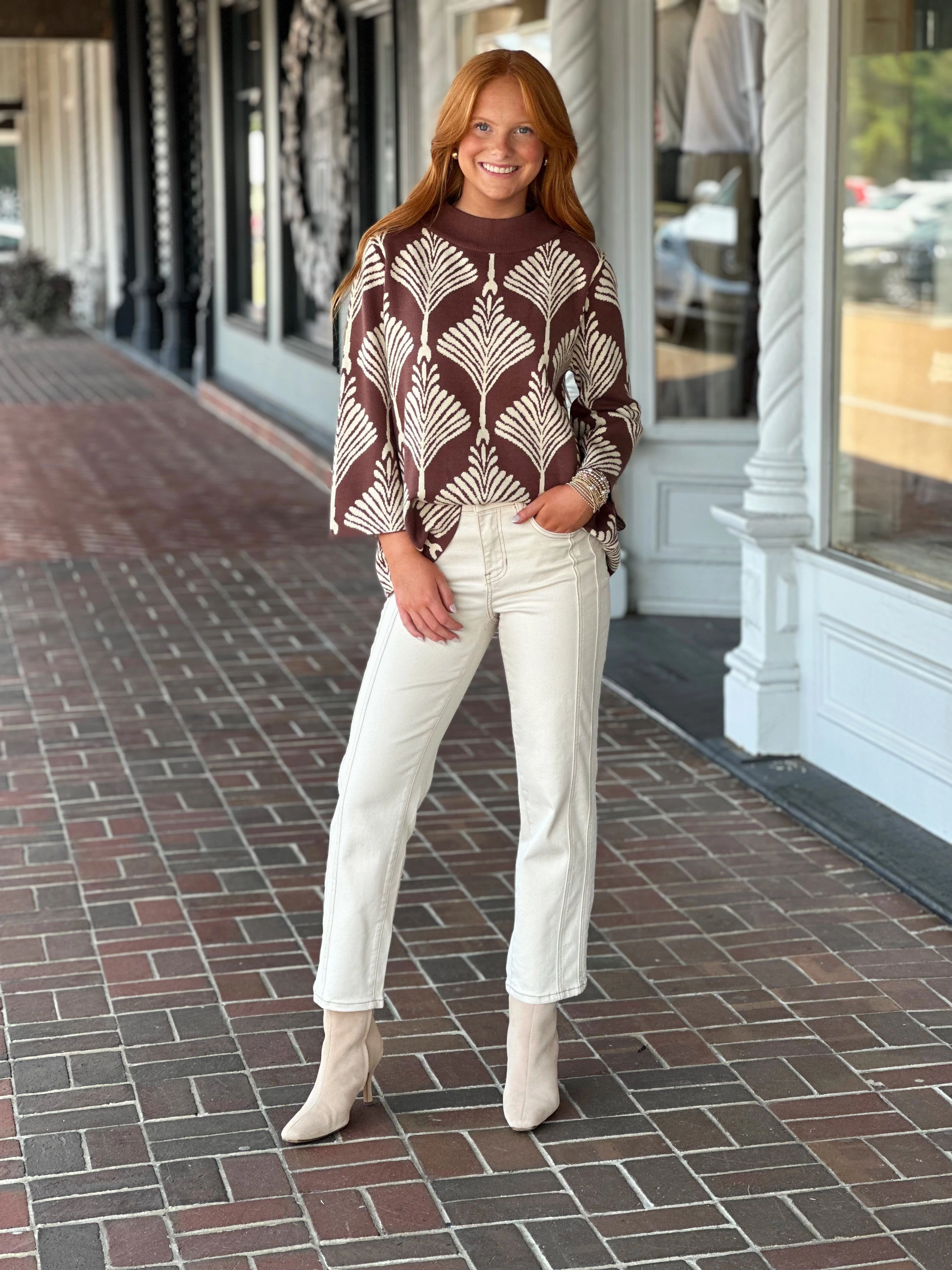 Abstract Printed Pullover Sweater in Brown Winter Fashion
