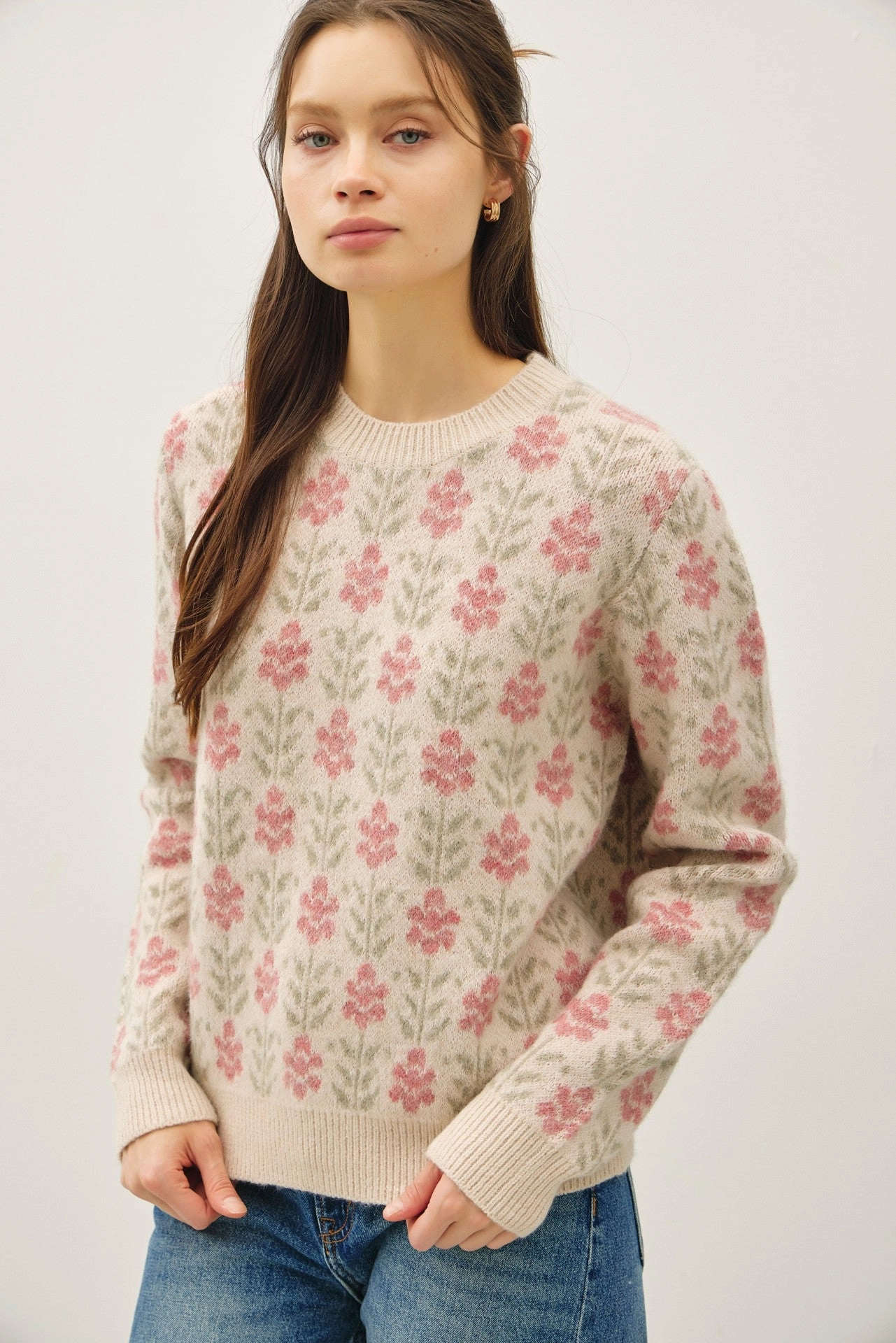 Vintage Floral Jaquard Sweater in Cream Stretch Knit Material
