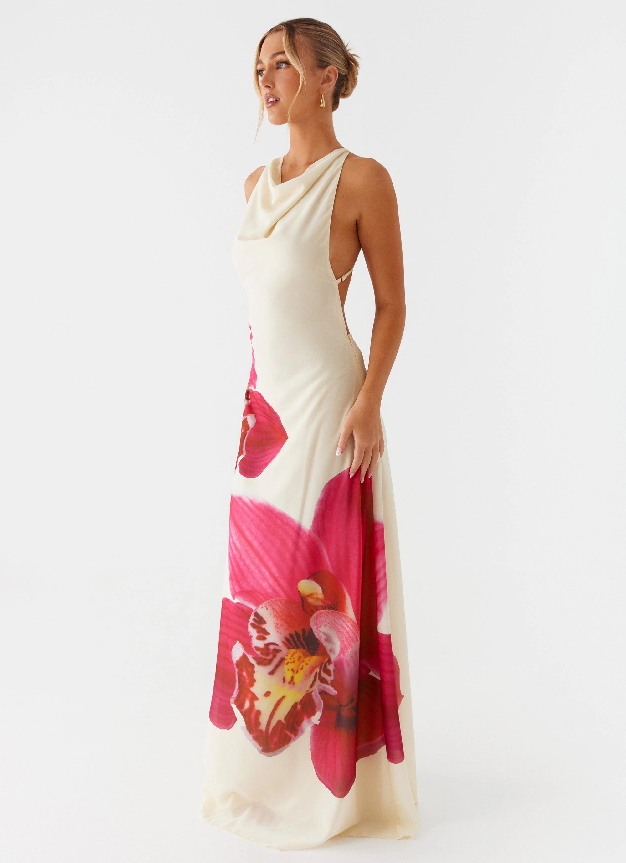 Beauty Feel Playful Cut Island Girl Maxi Dress - Yellow