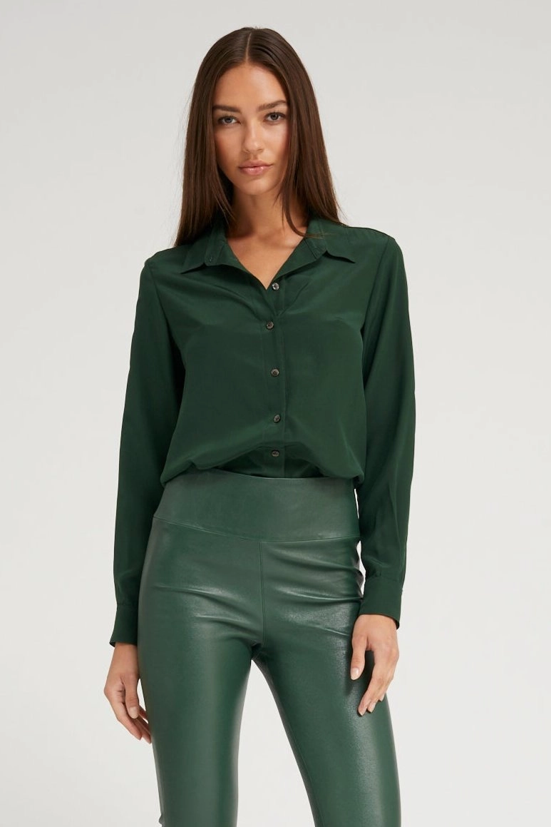 Reinforced Neckline Ivy Silk Fitted Button Down