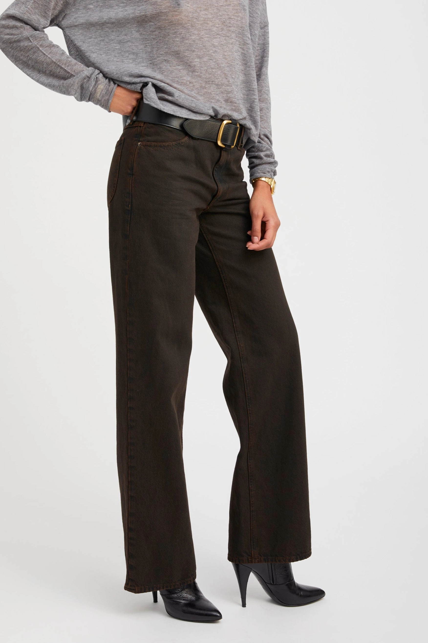 LowProfileTopstitching Lightweight Fit Jackie Baggy Denim