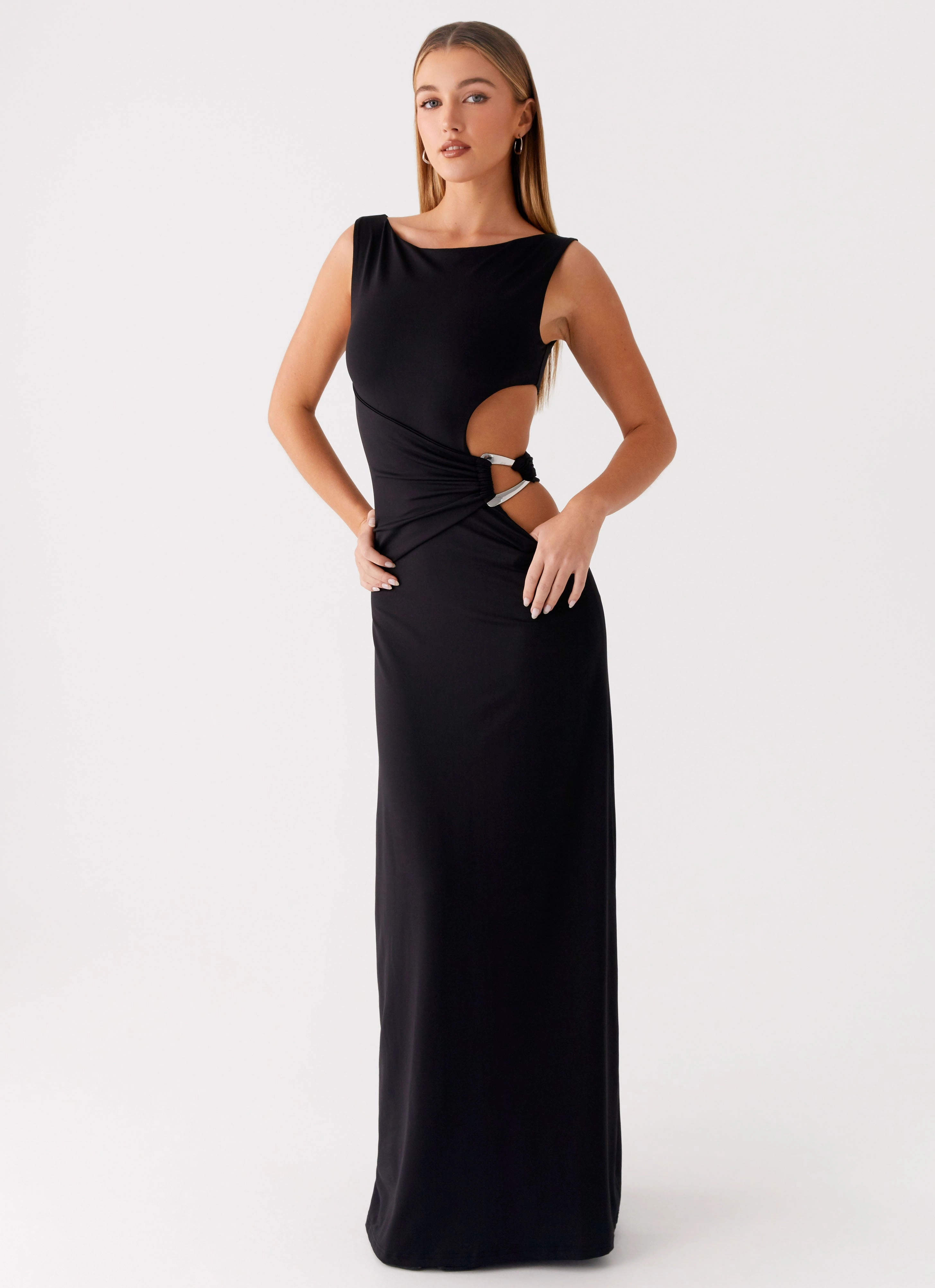 Smooth Curve NonSlipClosure Jayana Maxi Dress - Black