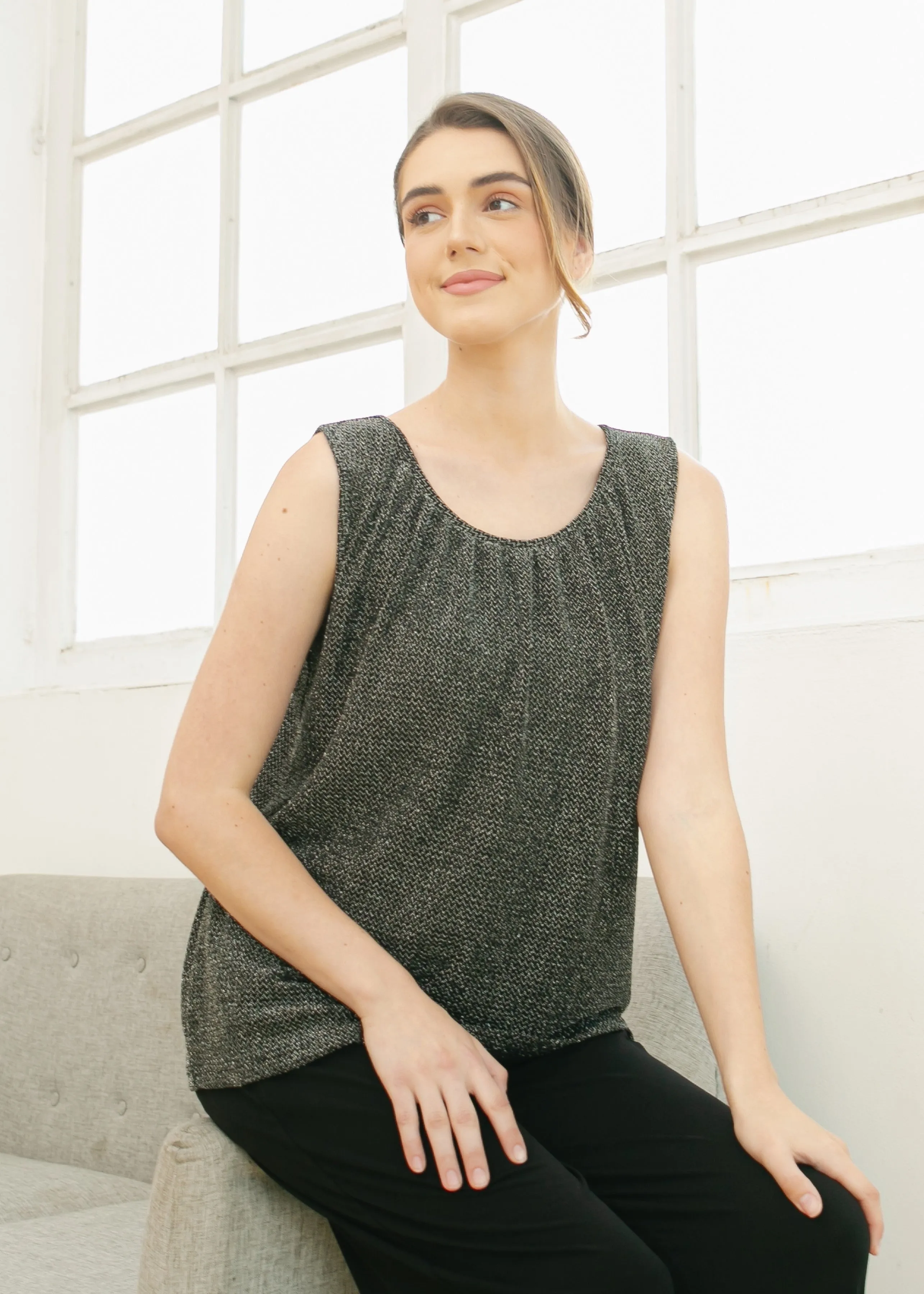 Jessie Top - Shiny Black
