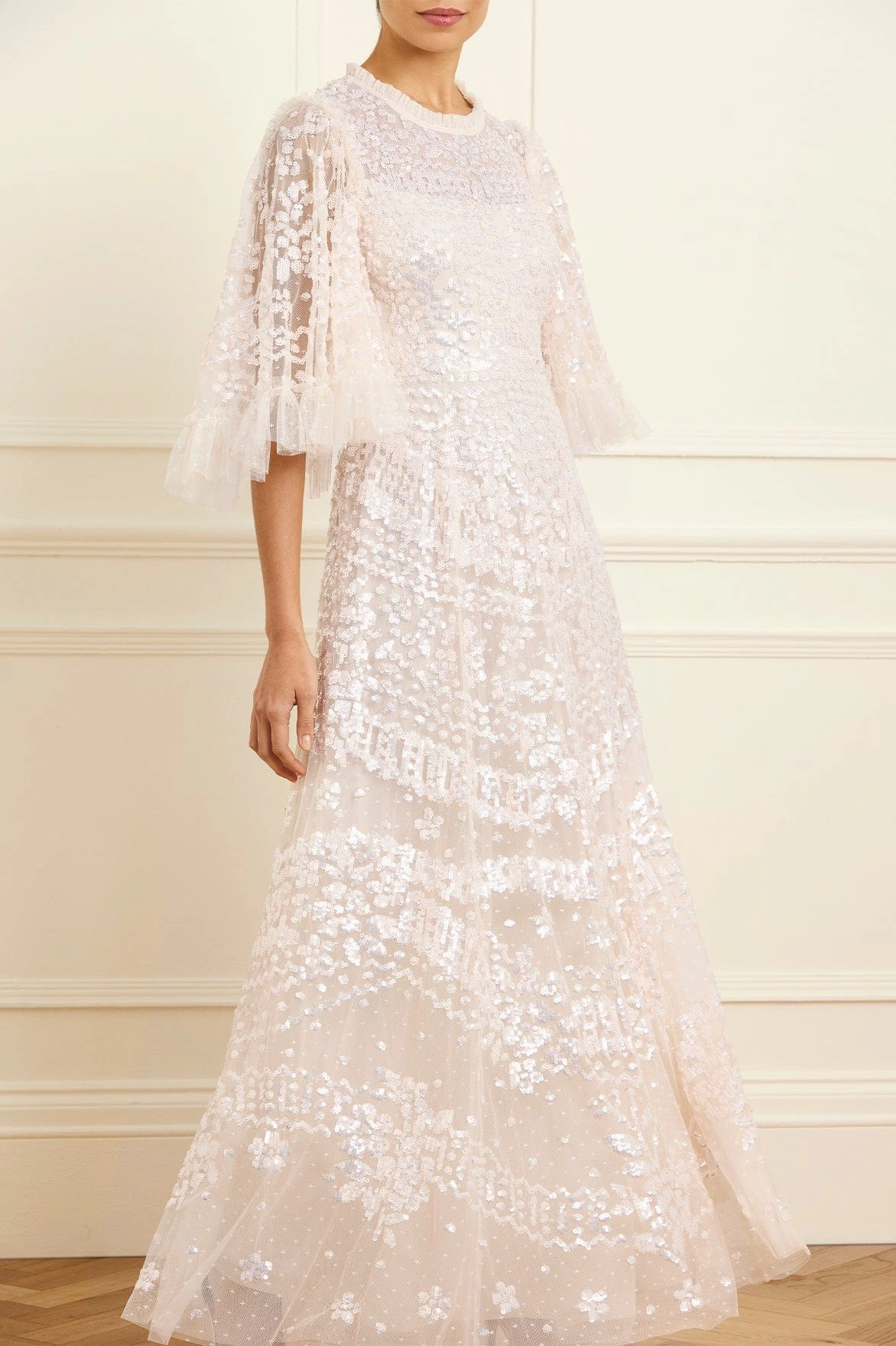 Anais Sequin Gown Retro Mood Minimal Comfort