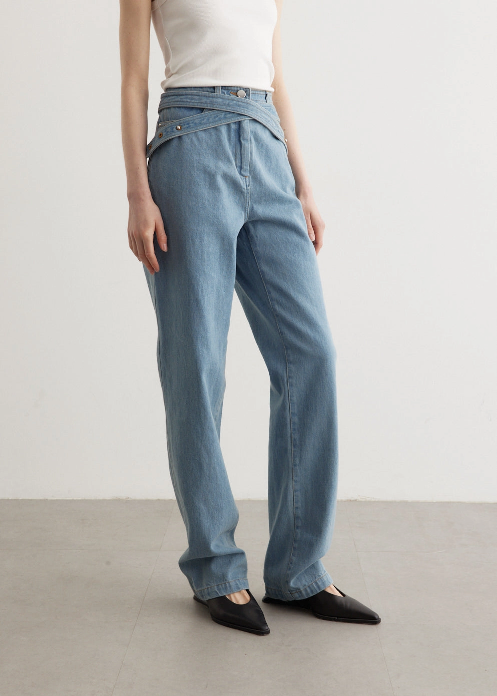 Smart Casual Spring Mood Formal Brunch Outfit Traveler Gear Jo Jeans wrinkle free