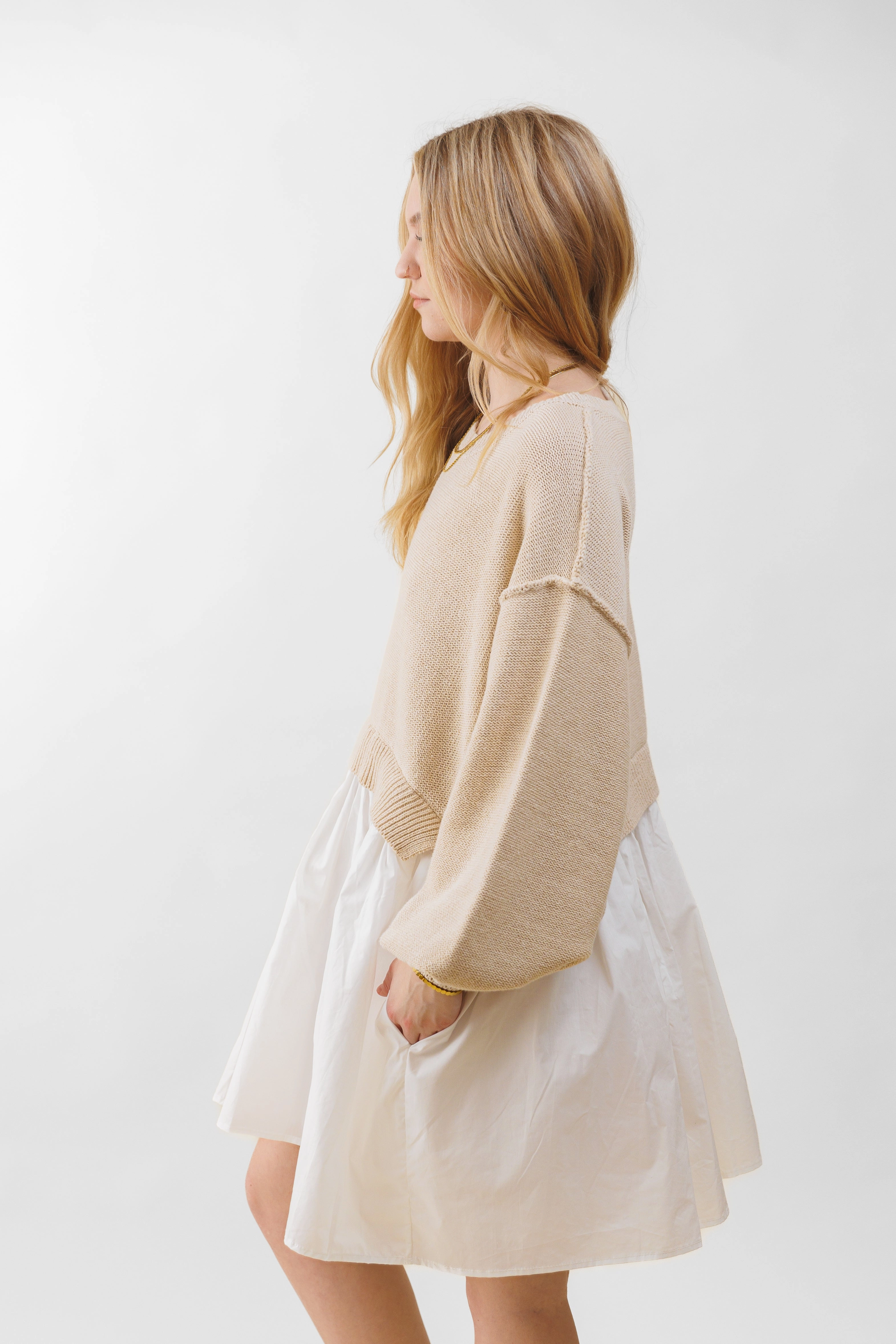 JOSIE MINI SWEATER DRESS Glam Feel Elegant Flow