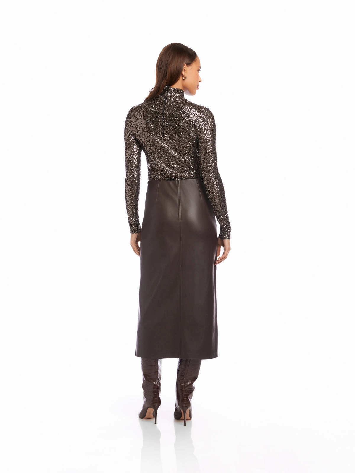 Non Irritating Texture Kaia Faux Leather Midi Skirt in Brown