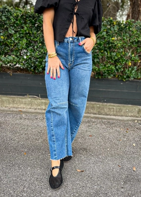 KAYLA BARREL JEANS Acid Wash Effect Permanent Crease Retention