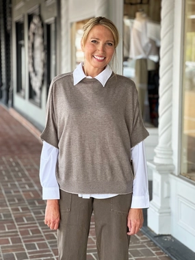 Non Irritating Seams Kerisma Fawn Mock Top in Brown