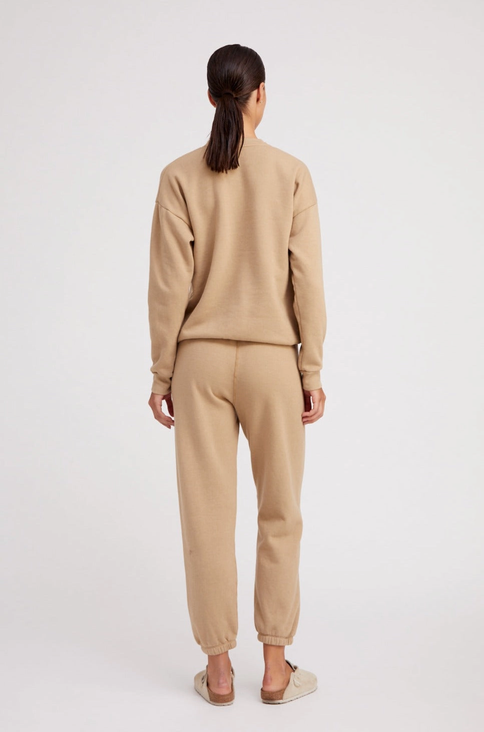 HypoallergenicMaterial Relaxed Fit Shirt Khaki Heart Sweatpants