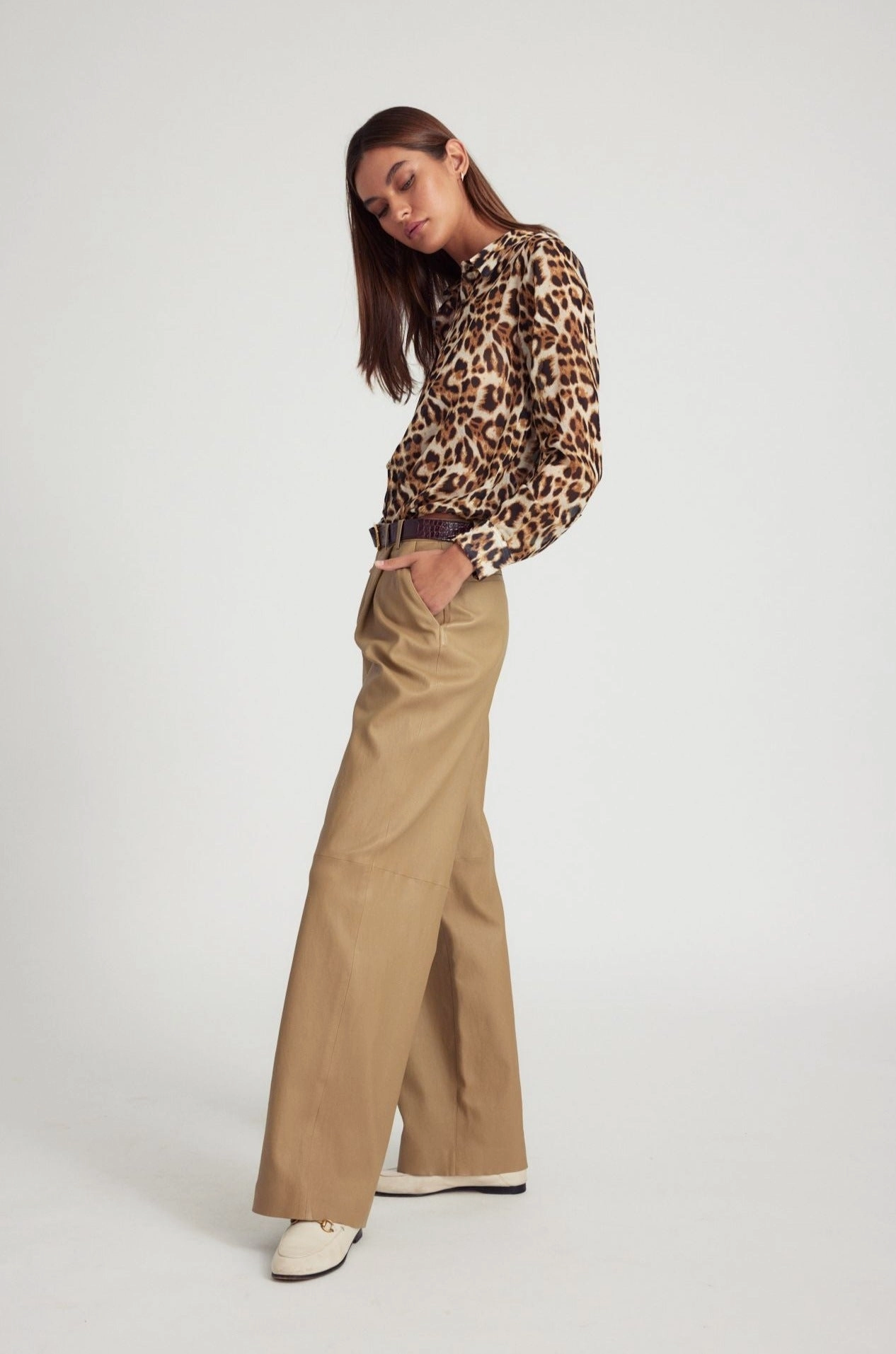 NonChafingEdges Khaki Leather Pleated Trousers