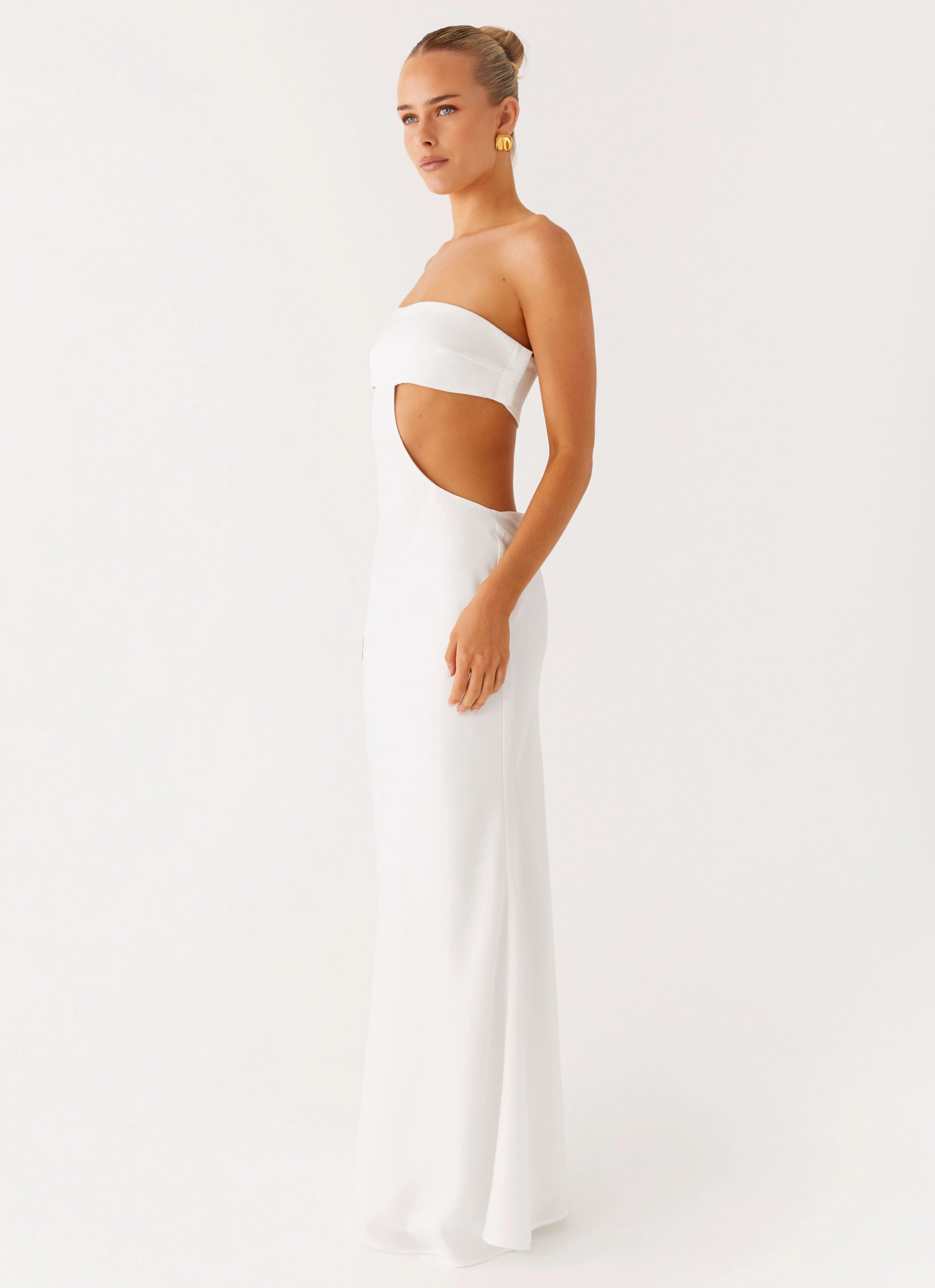 Kiss Me Cut Out Maxi - Ivory Curve-Enhancing Fringe-Detail