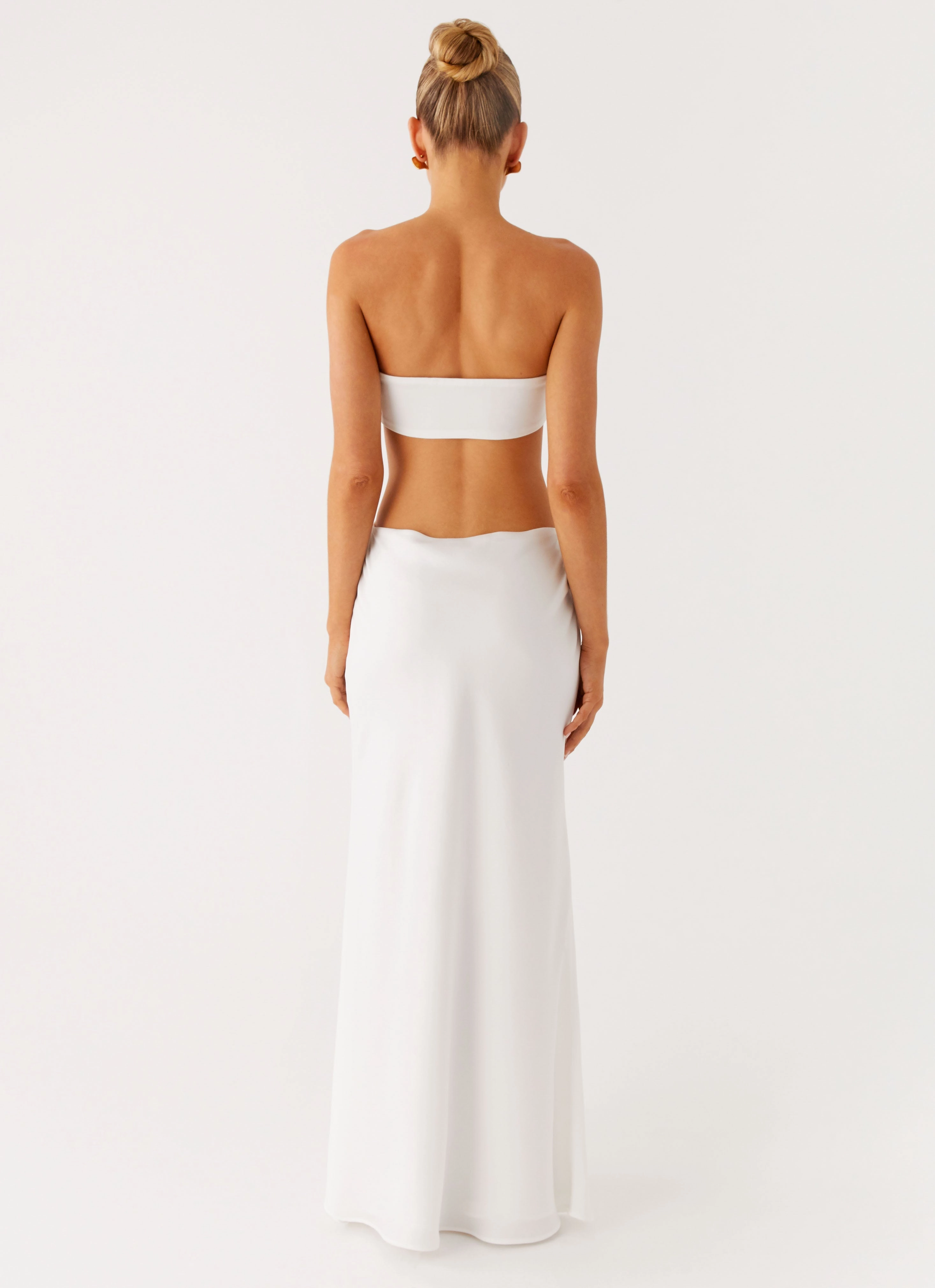 Kiss Me Cut Out Maxi - Ivory Farm Scene Layered Wear