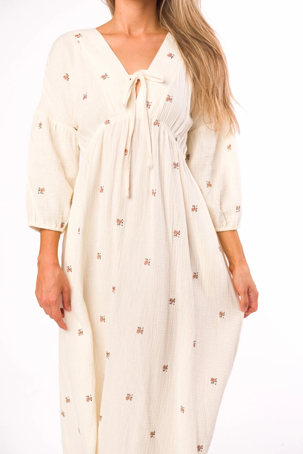 Sleek and Sleek Stylish and Simple Hunter 100% Cotton Gauze Midi Dress in Soy/Pink Floral - Bump Friendly