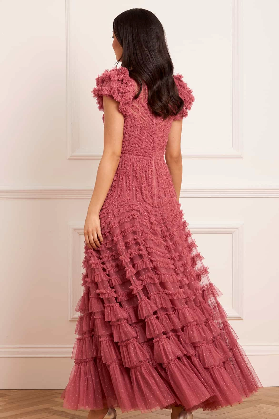 La Vie En Rose Round Neck Short Sleeve Gown Fresh Glow