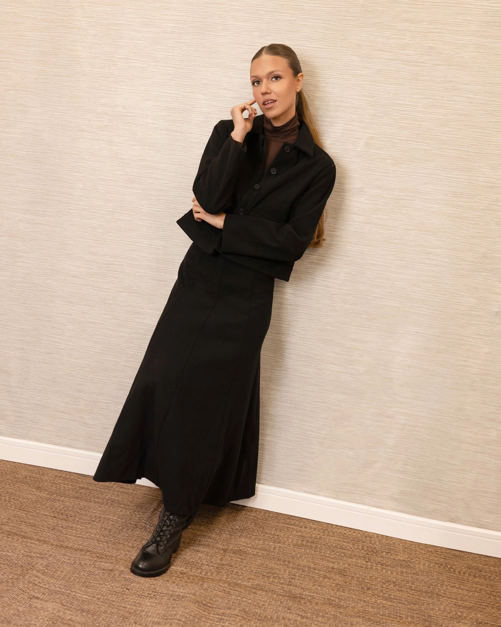 Relaxed Style Classic Touch Lainey Panel Maxi | Black