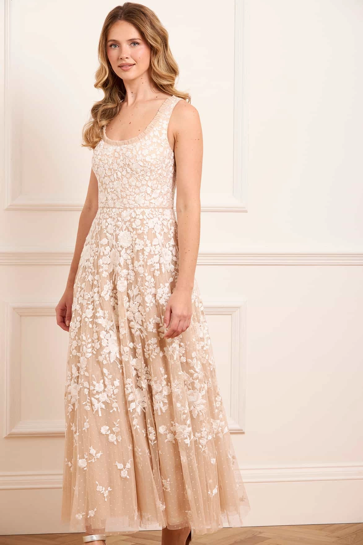 Rosa Scoop Neck Ankle Gown boho vibe Move Easy