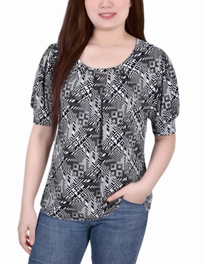 Soft touch finish NoSlipGripperBand Short Sleeve Balloon Sleeve Top