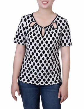 Short Sleeve Top With Ring Details Fitted Tank