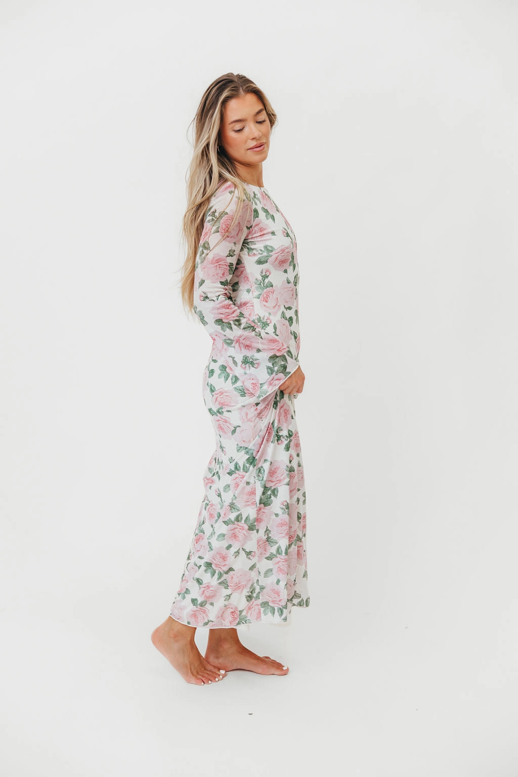 Moment Glow Relax Motion Leeland Floral Print Bell Sleeve Maxi Dress in Light Pink