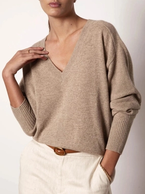 Stretch Fit Engineering Leia Vee Sweater Earthen Melange
