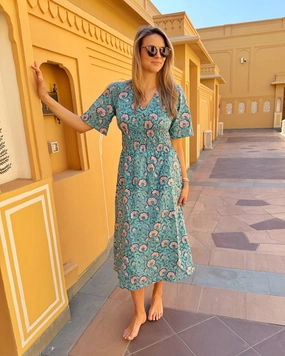 Lexington Dress Teal tango Simple Shape