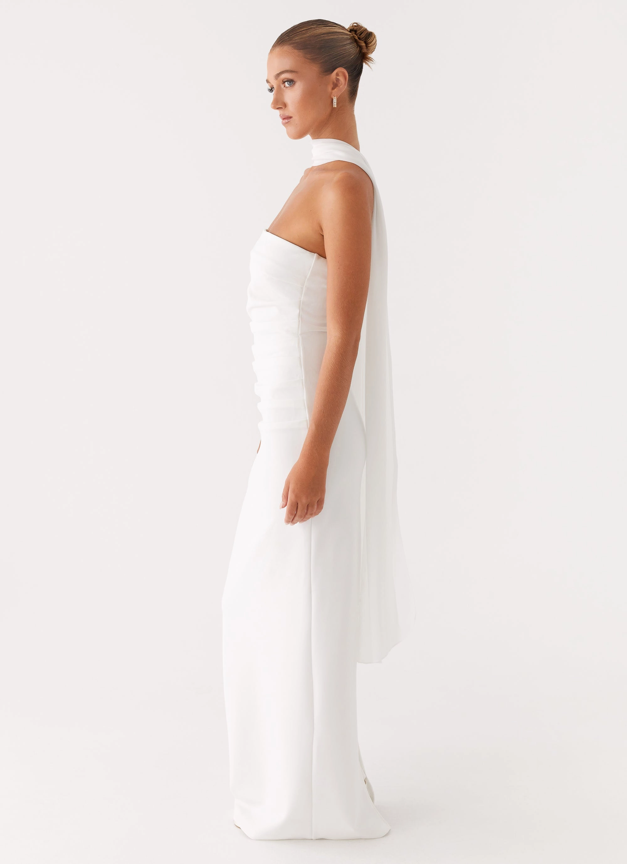 Libra Maxi Dress - White Feminine Line