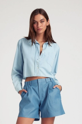 Light Blue Chambray Cropped Button Down Stretch Fit Top