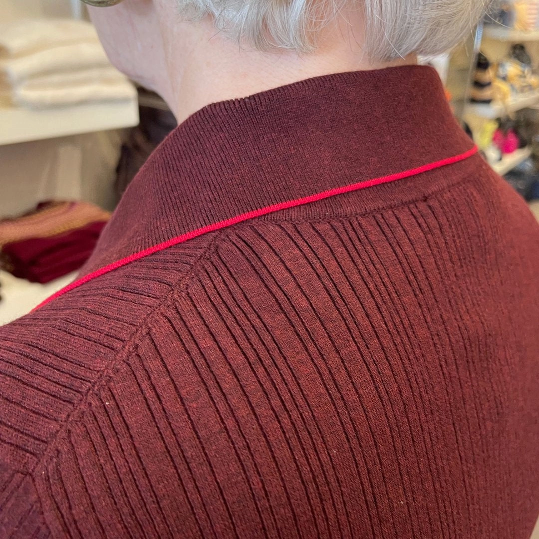 Anti Slip Shoulder Padding Classic Polo Long Sleeve Rib Henley Sweater Dark Cherry
