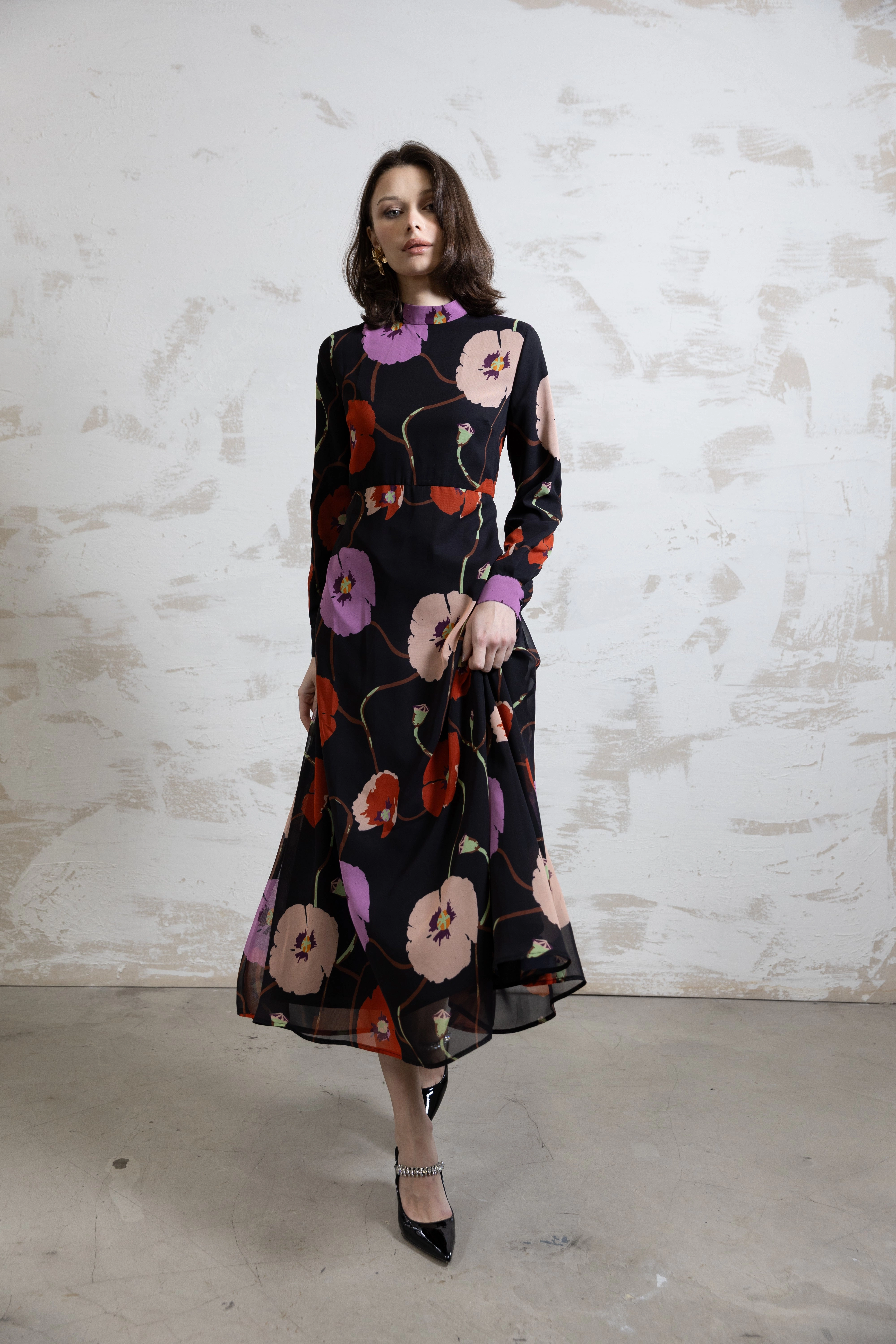Sheer-Overlay Smart Shape Flora Maxi Dress