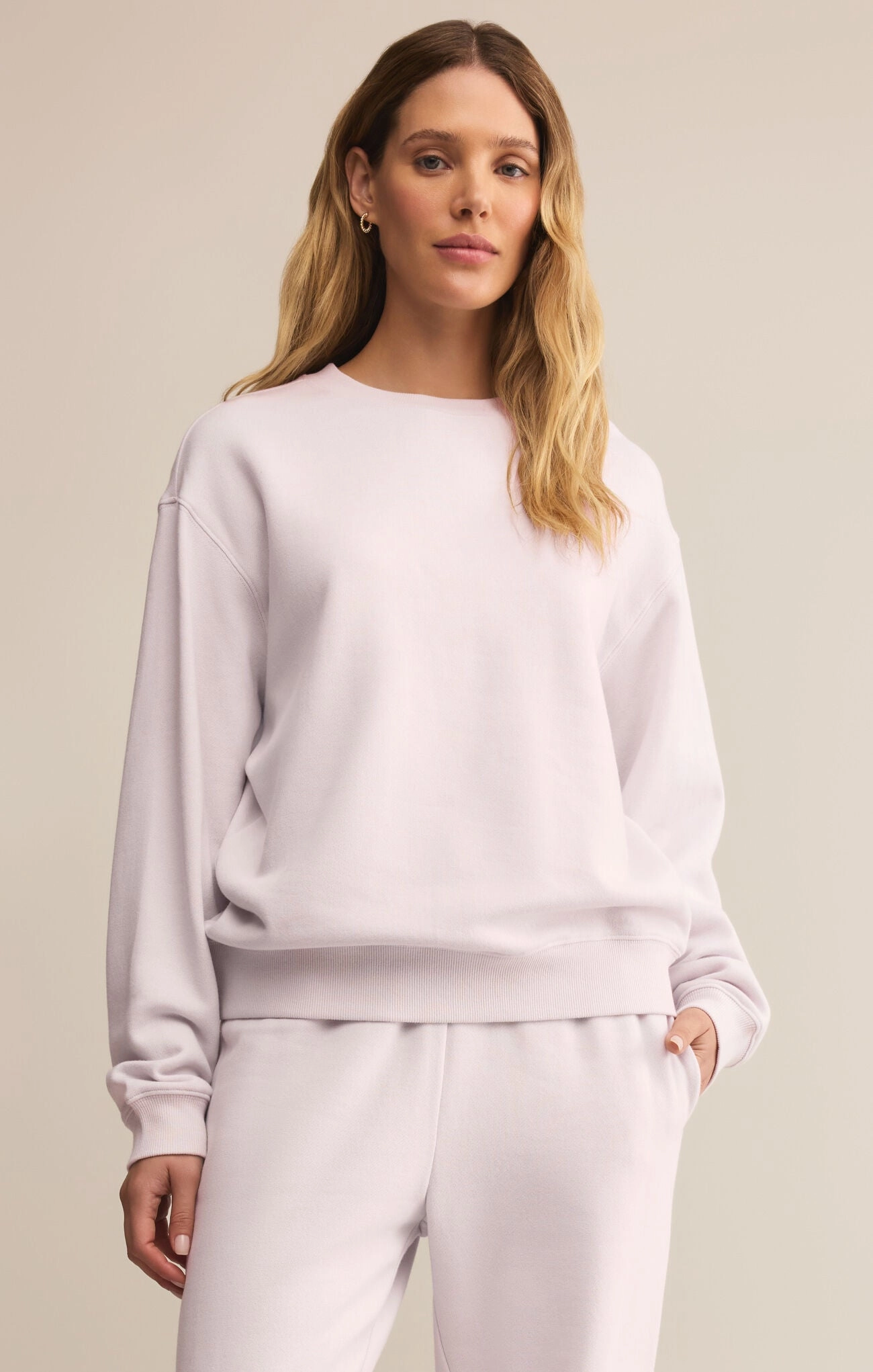 Z Supply Boyfriend Cotton Sweatshirt in Lavender Ice MidweightKnit Temperature Regulating Fabric