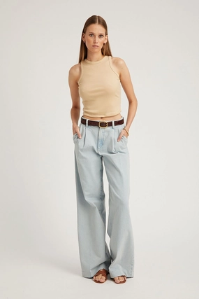 LongWearingComfort Convertible Design Bruni Denim Pleated Trousers