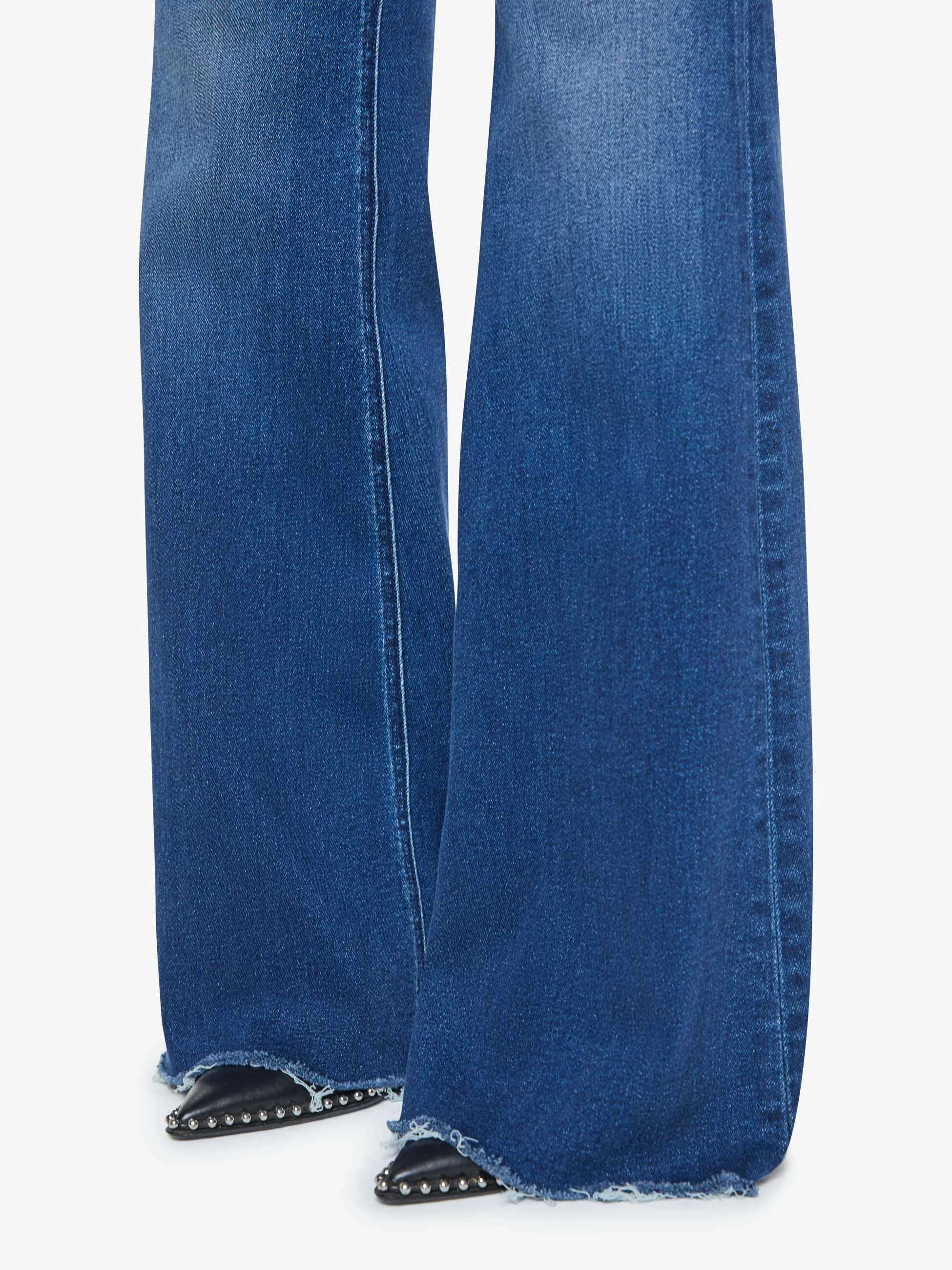Lil Doozy Fray in Scorchin Hot Family Style Parent Style Smart Casual
