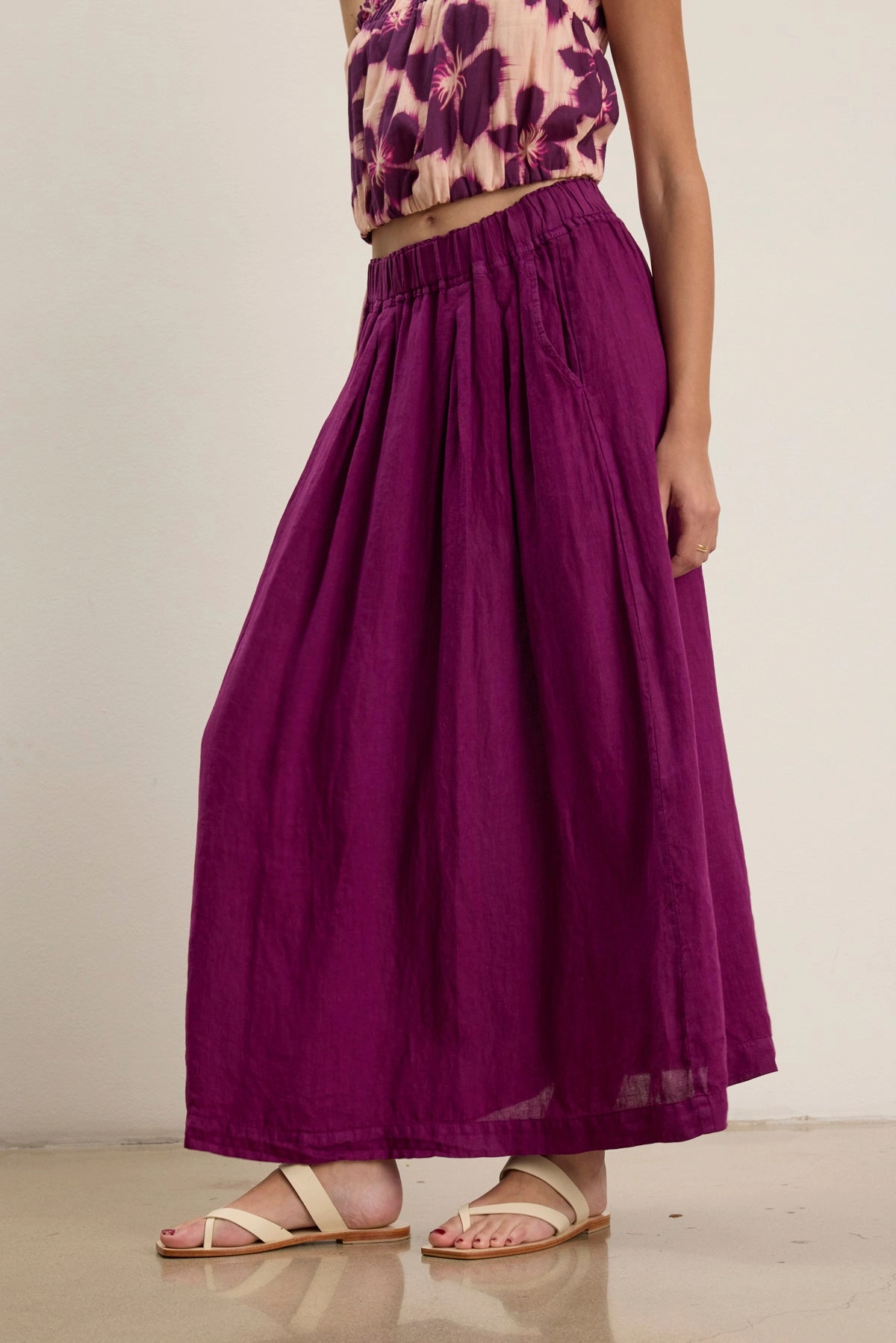 Graceful Look City Ready Linda Linen Maxi Skirt in Grapes