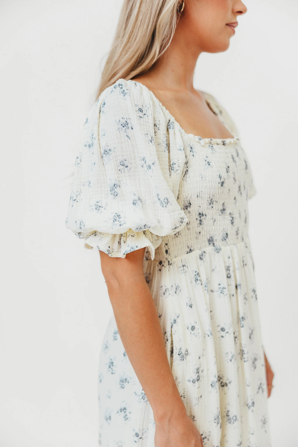 everyday staple Livvy 100% Cotton Maxi Dress in Dusty Blue Floral - Bump Friendly & Inclusive Sizing