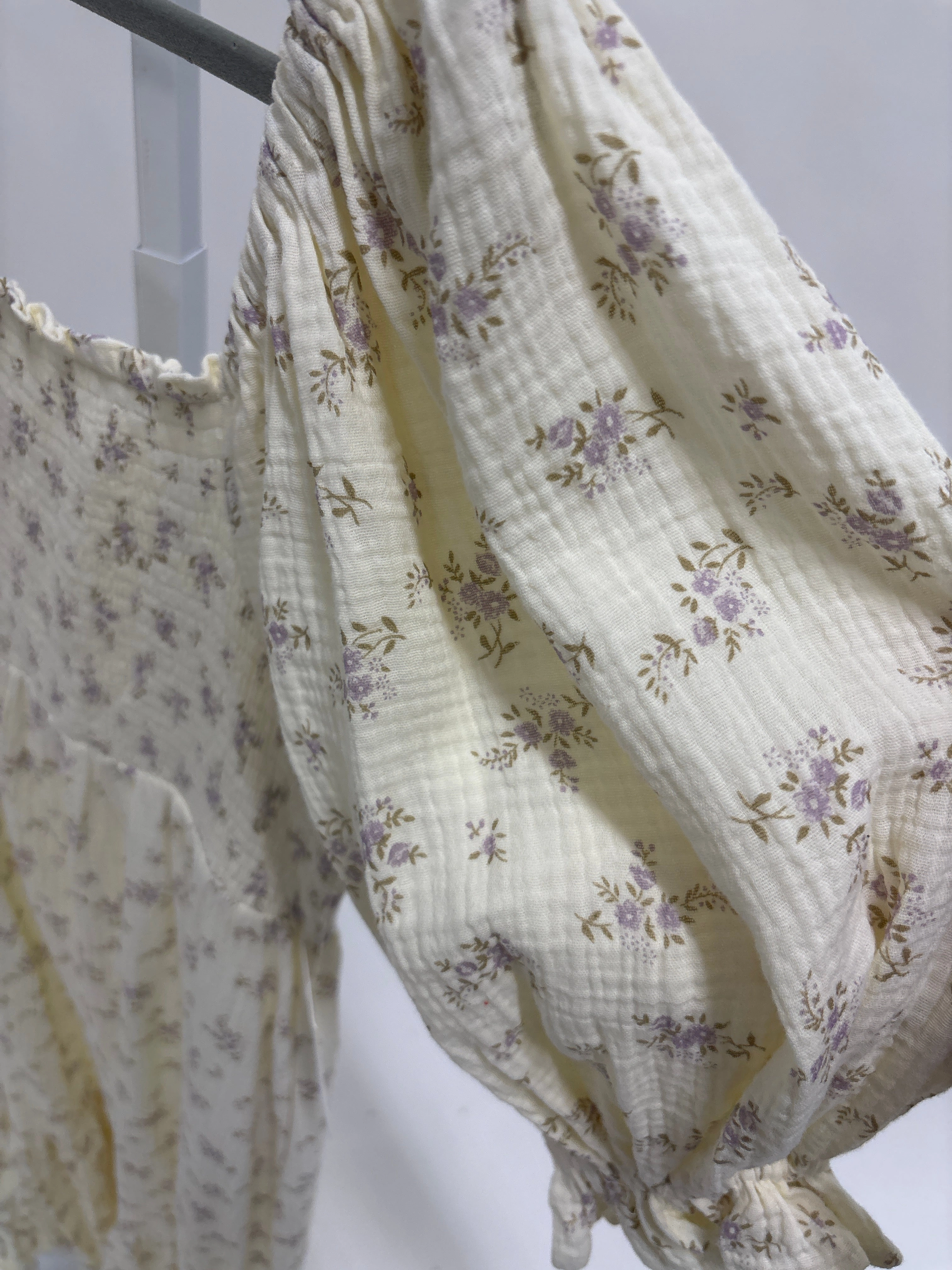 Chain-Detail Mood Look Livvy 100% Cotton Maxi Dress in Lilac Floral - Bump Friendly & Inclusive Sizing