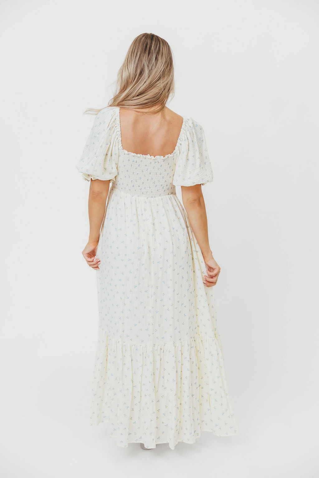 Livvy 100% Cotton Maxi Dress in Petite Blue Floral -Bump Friendly & Inclusive Sizing Trend Detail Versatile sundress