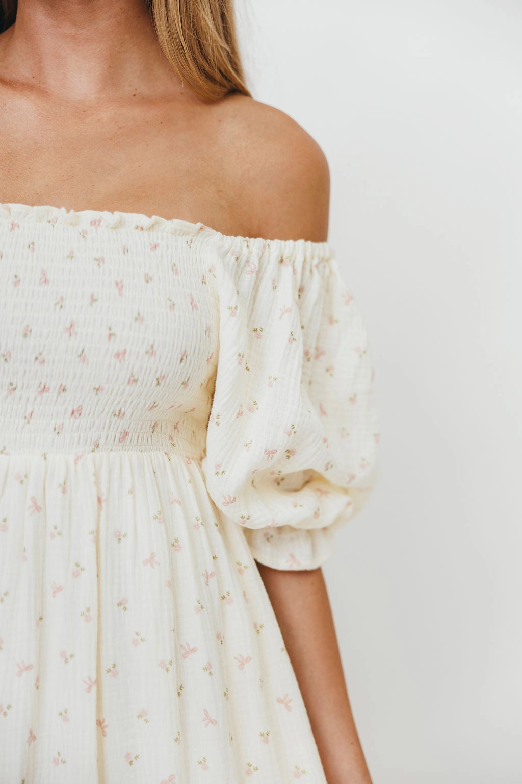 Livvy 100% Cotton Maxi Dress in Petite Pink Floral - Bump Friendly & Inclusive Sizing Slim-fit