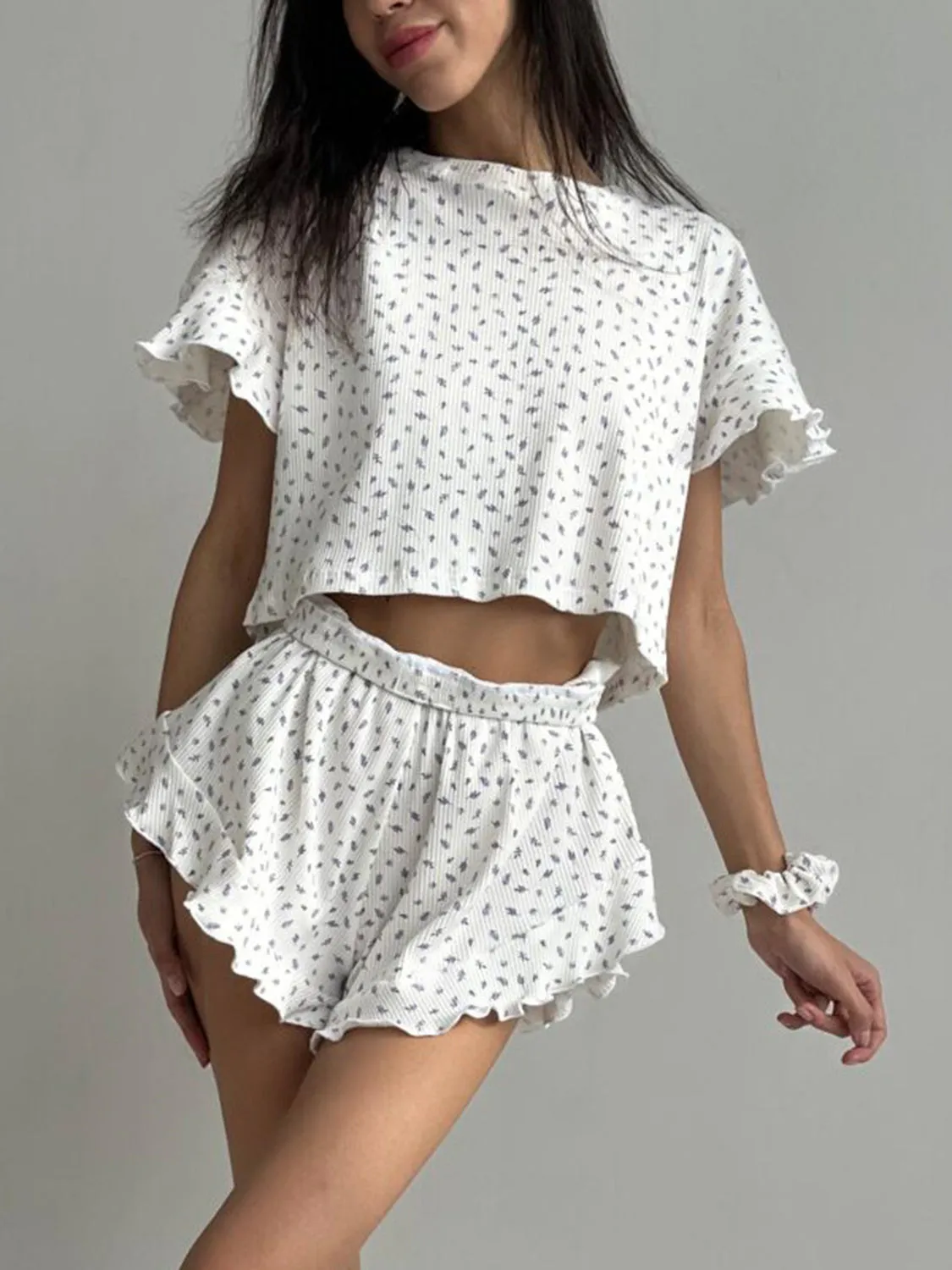 Lounge Outfit Set Women's Casual Pajamas Printed Round Neck Top and Shorts Set