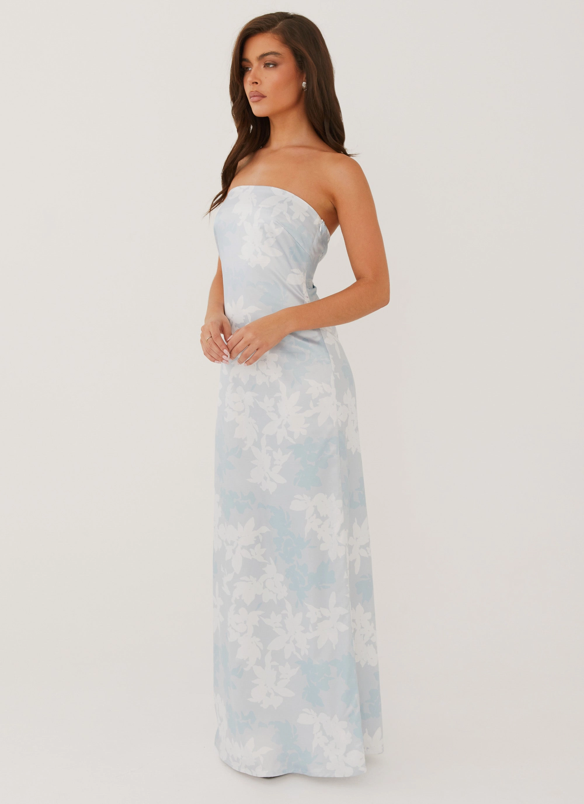 Love Me More Maxi Dress - Blue Blossom Fashion Fit
