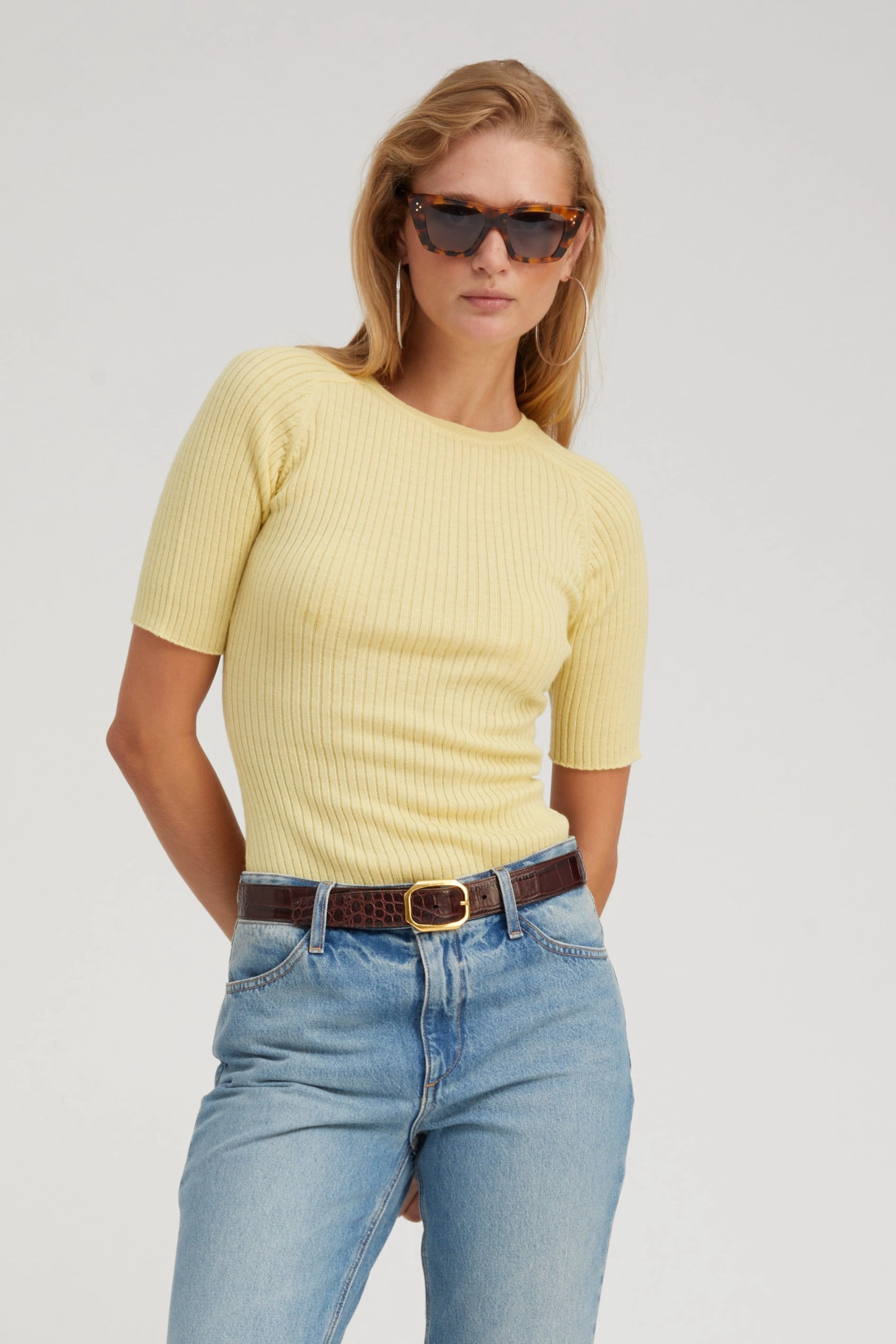 Lemon Tart Cashmere Mid Sleeve Crewneck FoldableFeature Minimalist Silhouette Cut
