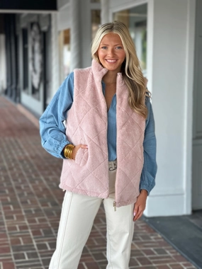NonRestrictiveSilhouette BreathableFabricTech Charlie B Reversible Fur Vest in Pink