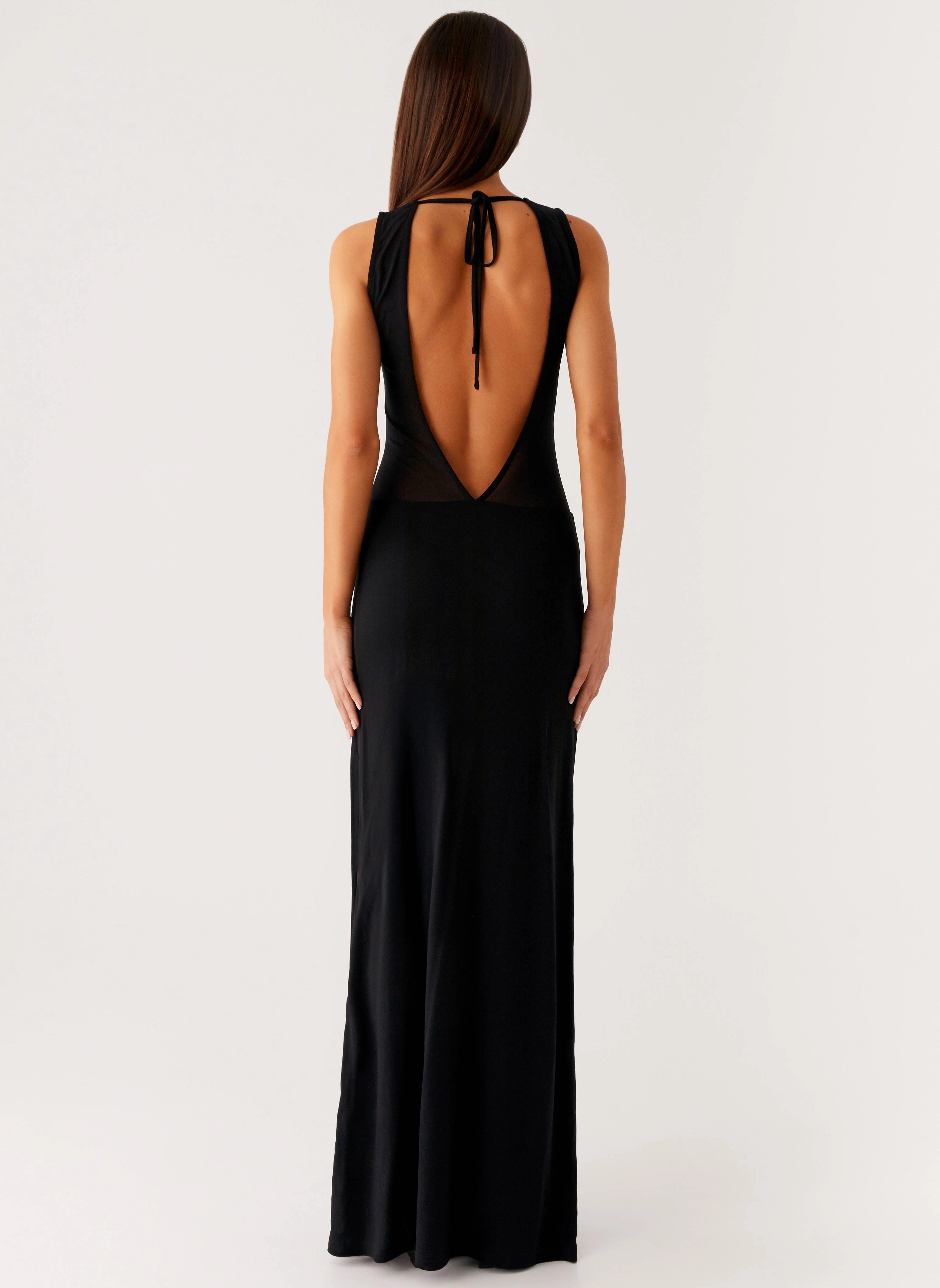 Soft and Relaxed lyria Mesh Maxi Dress - Black