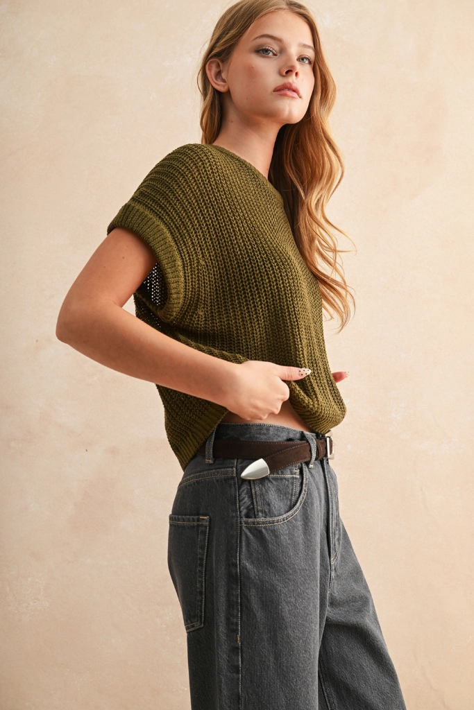 TemperatureRegulating Fabric Maggie Cap Sleeve Sweater in Olive