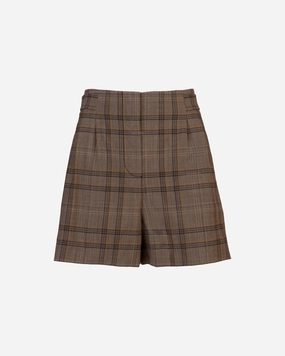 Malek Short Minimalist Look